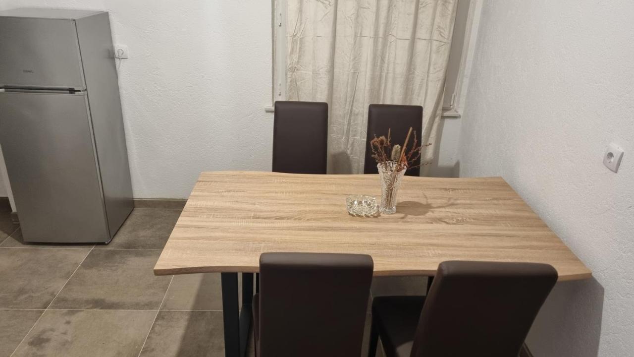 Holiday Home Jukic Pr Seline Kültér fotó